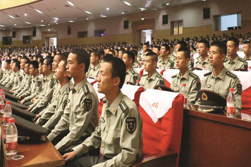 国防大学孙旭教授应邀做国防教育报告会