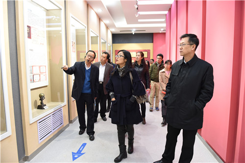 自治区文明办等四级单位联合到我校检查指导精