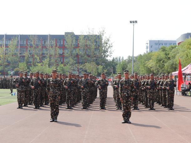 军容 王兵/图