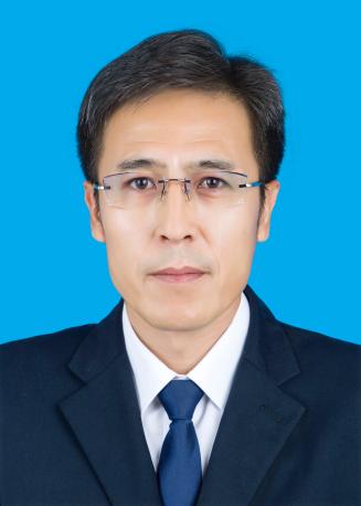 高永兴,男,回族,1994年12月入党。
