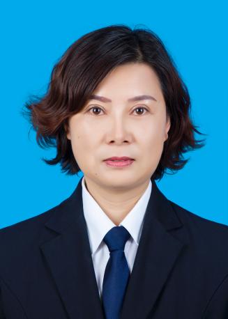 潘瑞,女,汉族,1993年12月入党。