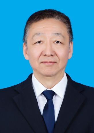 程牧,男,满族,1985年11月入党。